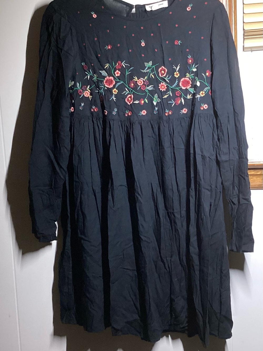 beachlunchlounge Black Long Sleeve Floral Embroidered Dress